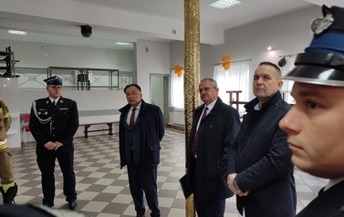 Przekazanie sprzętu strażackiego dla jednostek OSP z terenu Gminy Kuczbork-Osada 5
